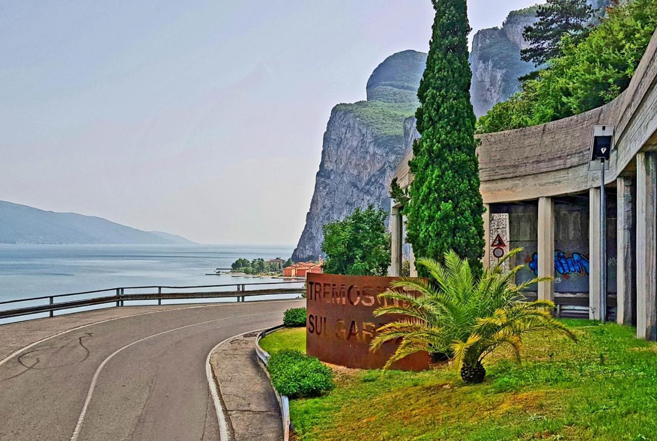 Вілла Casa Gina Garden And View By Gardadomusmea Tremosine Екстер'єр фото